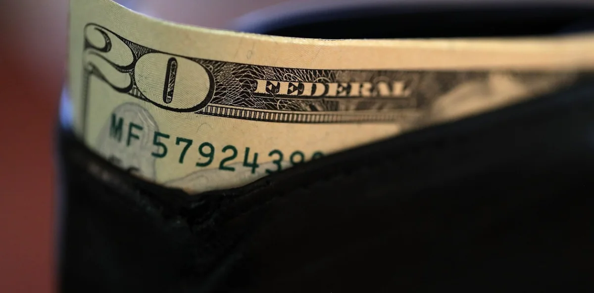 Ahorristas se adaptan: el dólar ahorro marca un nuevo récord en su cotización hoy.