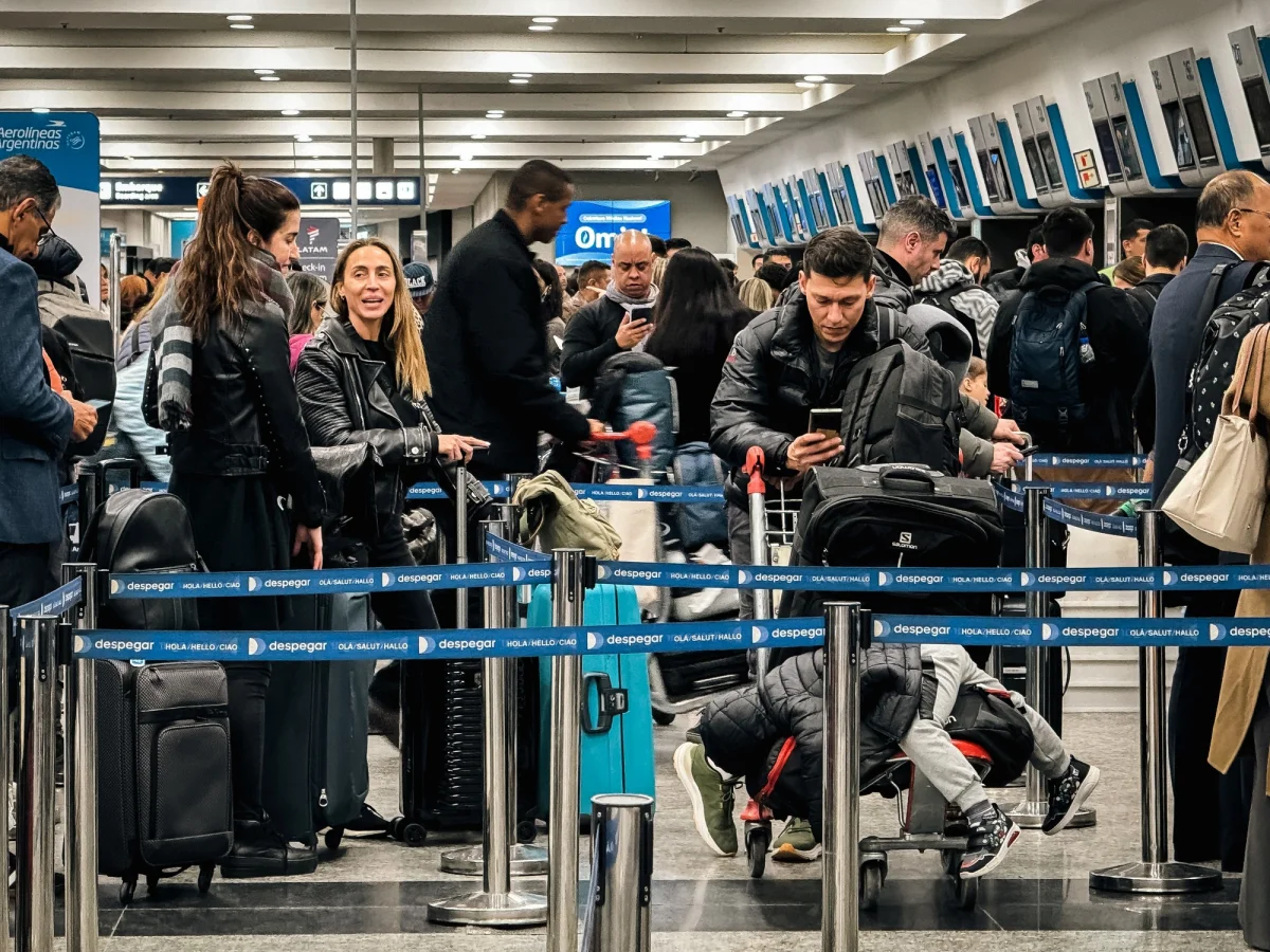 Déficit en turismo sigue elevado: BCRA modifica medición pero impacto persiste