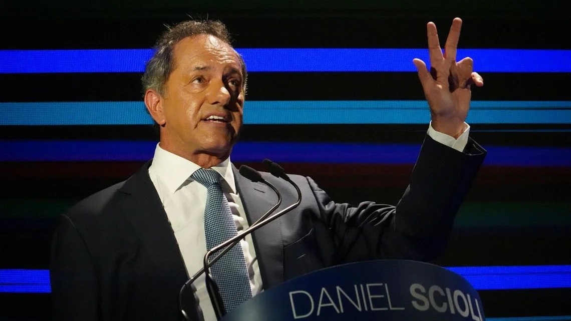 El BCRA ajusta su reporte de gastos en el exterior tras solicitud de Scioli