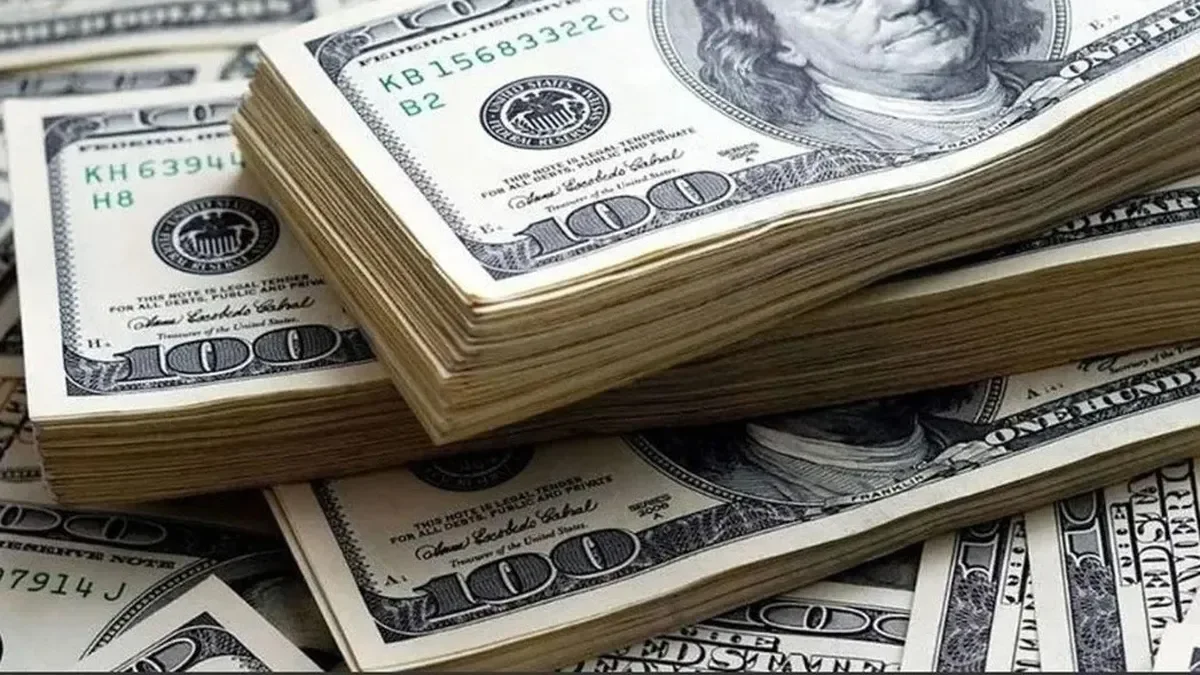 El debut de las nuevas bandas cambiarias aumenta la presión sobre el dólar a $1.490