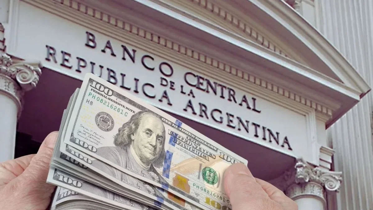 Impacto en ahorros: el dólar oficial supera los $300 y afecta a los consumidores