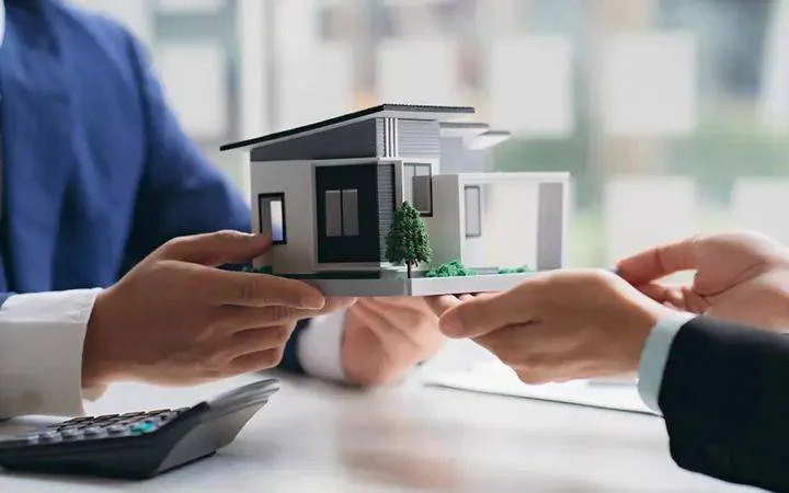 Impacto en el bolsillo: los créditos UVA sufren ajustes por inflación y tasas crecientes