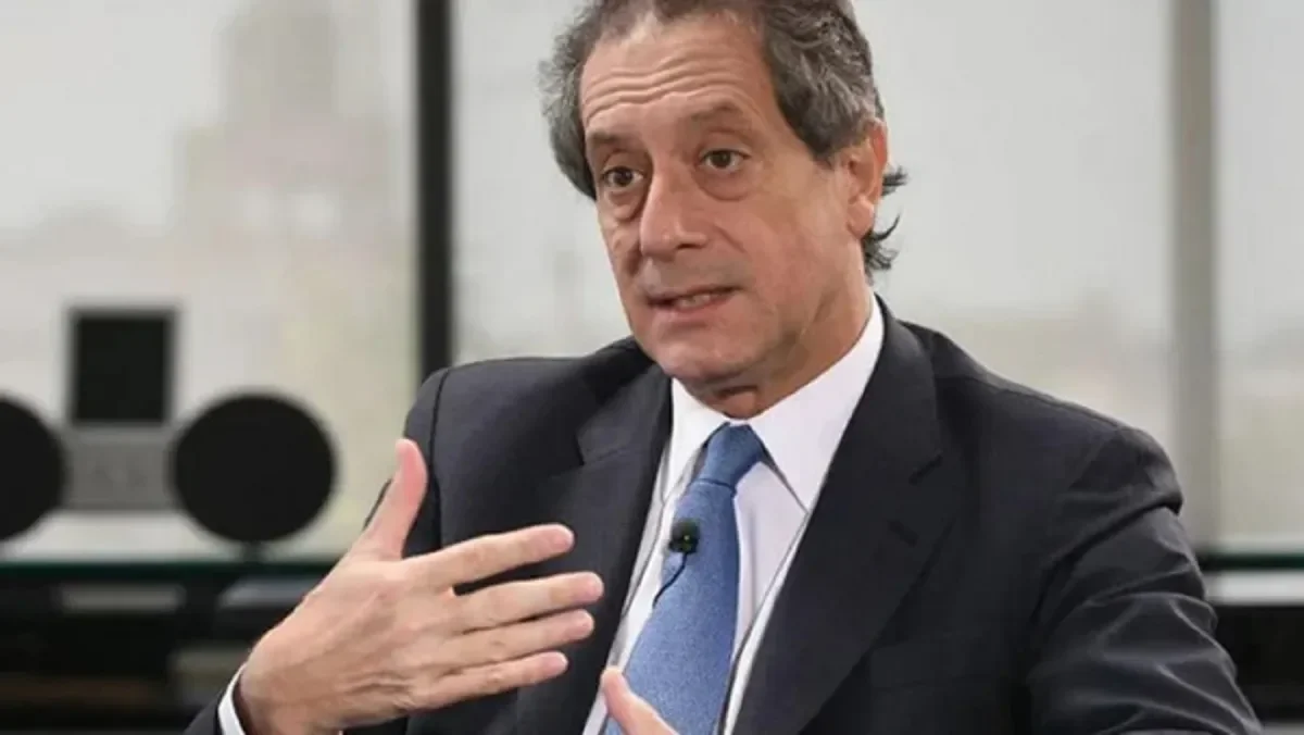 Impacto en la economía: la desvinculación de la AFA puede afectar el valor del dólar blue