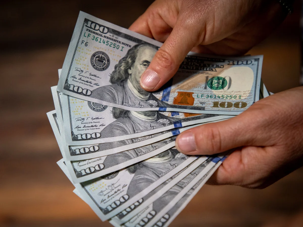 Inversores esperan recuperación: el BCRA acumula reservas tras la caída del dólar