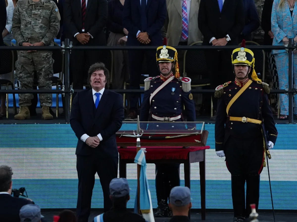 Kicillof enfrenta desafíos económicos mientras la inflación muestra signos de desaceleración