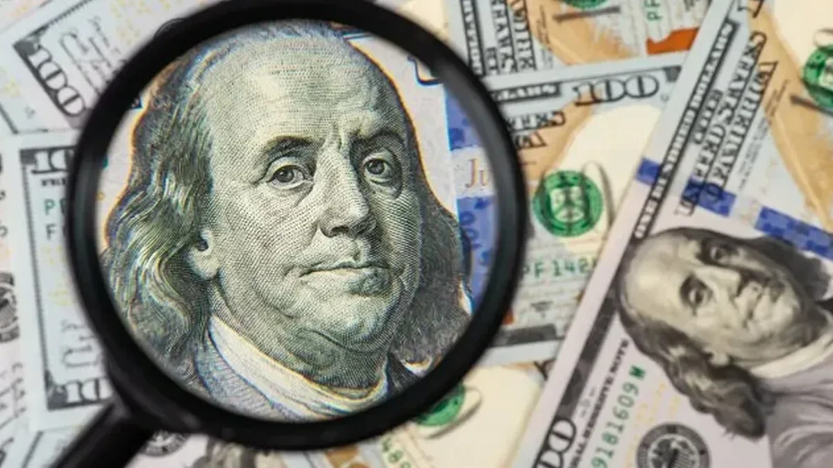 Recuperación en bolsas: acciones en alza mientras el dólar retrocede en los mercados