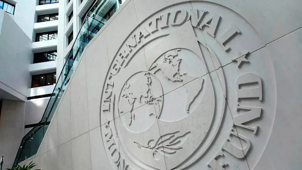 Reservas en riesgo: Argentina paga al FMI y cae por debajo de US$45.000 millones